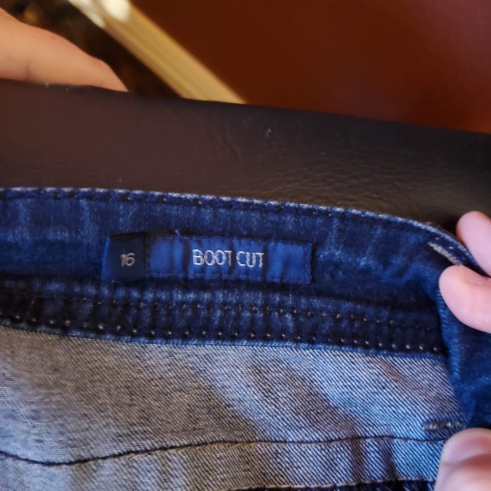 Seven 7 NWOT jeans - Picture 4 of 4